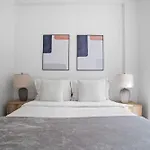 Minimalist Charm 2Br 1Bath