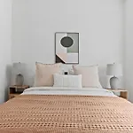 3Bd 1Bath Chic Apartment