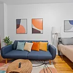 Monthly Nyc Rentals- Radiant Studio Apartment