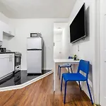 Hidden Cozy 2Bd Apartment In Manhattan