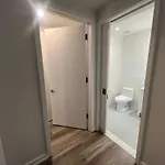 Luxury 2 Bd Unit In Financial District