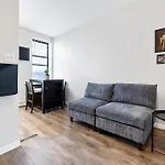Apartment Step Inside Living In Times Square New York