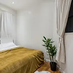 2 Bedroom Home In Manhattan Valley