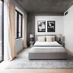 Stylish Penthouse In Manhattan