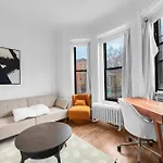 Stylish 3bd Heart Of Park Slope Apartment *