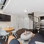 Apartment Chelsea Vista Ii By Rove Travel 2br Ph With Rooftop *