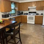 Lovely 3Bd 1Bath In Apt