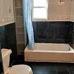 Apartment Explore From Queens *