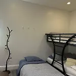 Hansem Stay Near Empire State Building