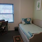 Apartment Explore From Queens *