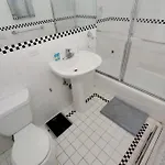 Charming 3-bedroom In Midtown West * New York