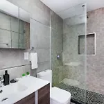 75-4a Brand New 3br Prime Ues W D In Unit *