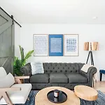 Apartment 75-4a Brand New 3br Prime Ues W D In Unit