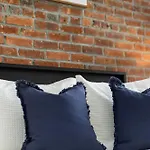 Rustic Nyc In Trendy Hudson Yard * New York