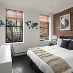 Apartment Rustic Nyc In Trendy Hudson Yard