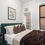 Stylish Escape Modern 2Br Condo On Prince Street
