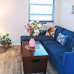 Apartment Explore From Queens