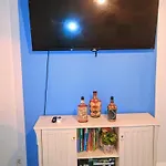 Explore From Queens Apartment *
