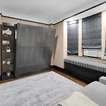 Stylish 1Br Apartment In The Heart Of The City With Gym