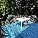 Apartment Serene Brooklyn Escape Near Cafes & Park, Sleeps 5