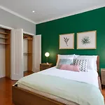 Midtown Studio W Doorman Gym Nr Msg Nyc-143