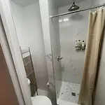 Renovated Studio In Union Square