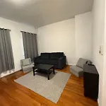 Mid Town East Street Apartments Next To Times Square