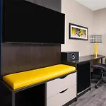 Glo Western Bronx Nyc Hotel New York