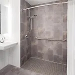 Hotel Glo Western Bronx Nyc 3*
