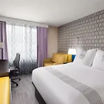 Glo Western Bronx Nyc 3*