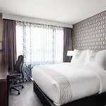 Hotel Glo Western Bronx Nyc