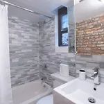 Stylish Retreat In Midtown Nyc Walk To Everything *