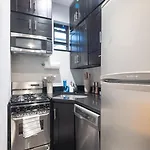 Stylish Retreat In Midtown Nyc Walk To Everything *