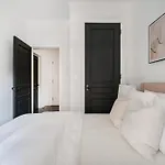 Fifth-2A I Brand New 2Br Heart Of Greenwich Village