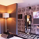 Night Hotel By Sb At Times Square