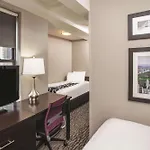 La Quinta By Wyndham Park Hotel New York