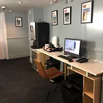 Life 4* New York