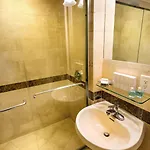 Beacon Hotel