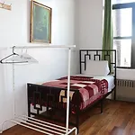Hostel Ny Moore