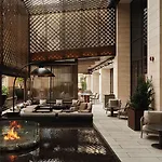 Hotel Aman *