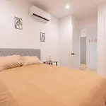 Apartment Modern & Min Brooklyn Gem W Balcony New York