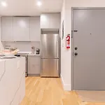 Apartment Modern & Min Brooklyn Gem W Balcony New York