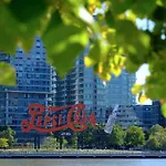 Even Long Island - By Ihg