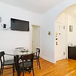 Outdoor Space Washer Dryer Dishwasher 3Beds Apt