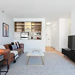 Blueground Chelsea Rooftop Nr Highline Nyc-369