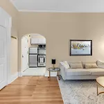 Brooklyn Heights 2Br Secret Retreat