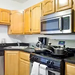 Spacious Stay 3 Bedroom In Prime Location Of Nyc