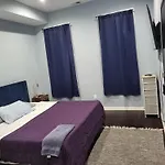 Beautiful Home In Brooklyn Nyc Walking Distance Metro Station