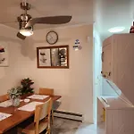 Booking.Com Exxlusive: Fully Furnished One Bedroom Entire Apartment With Full Size Bed. For One Person Or Couple, Soulmate Positive Friendship