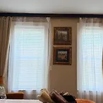 2 Homestay